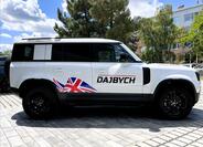 Land Rover Defender 9
