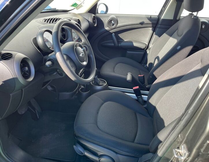 Mini Countryman 10