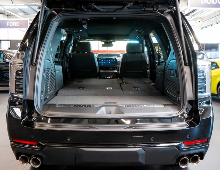 Chevrolet Tahoe 9