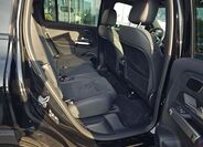 Mercedes-Benz EQB 17