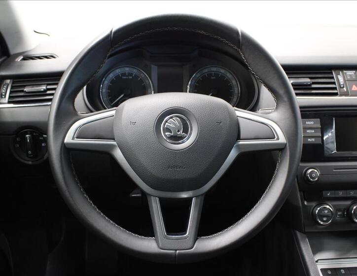 Škoda Octavia 18