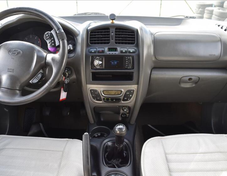 Hyundai Santa Fe 26