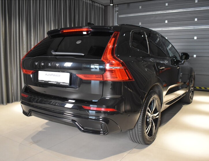 Volvo XC60 4