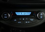 Toyota Yaris 22