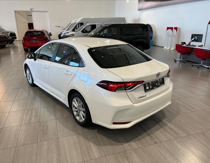 Toyota Corolla 7