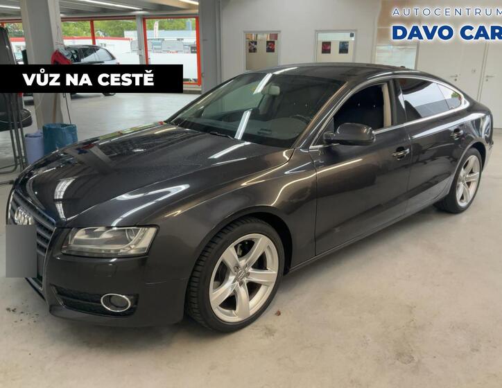 Audi A5 1