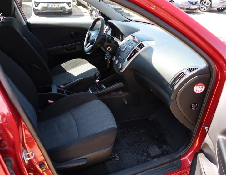 KIA Ceed 11