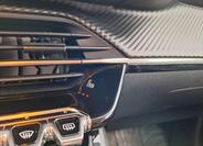 Peugeot 208 10