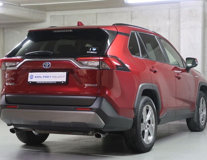 Toyota RAV4 5