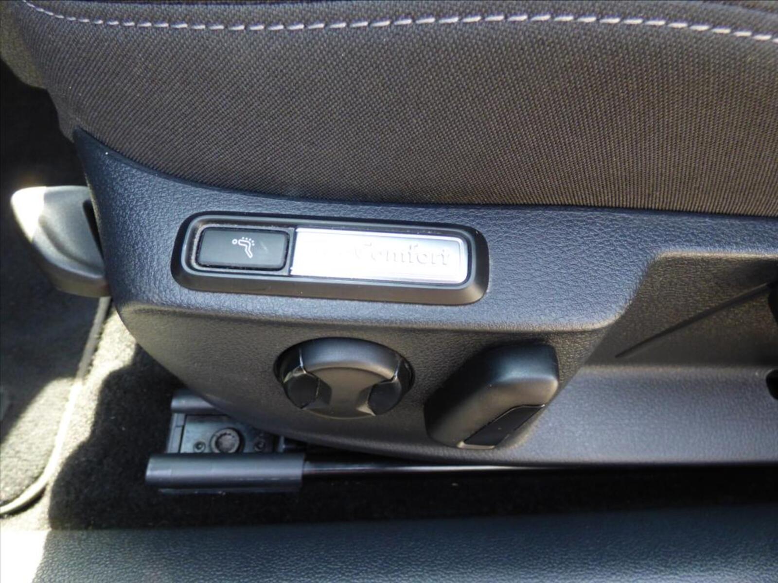 Volkswagen Passat 42