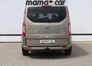 Ford Tourneo Custom 6