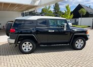 Toyota FJ 7