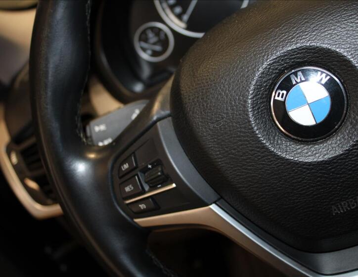 BMW X5 30