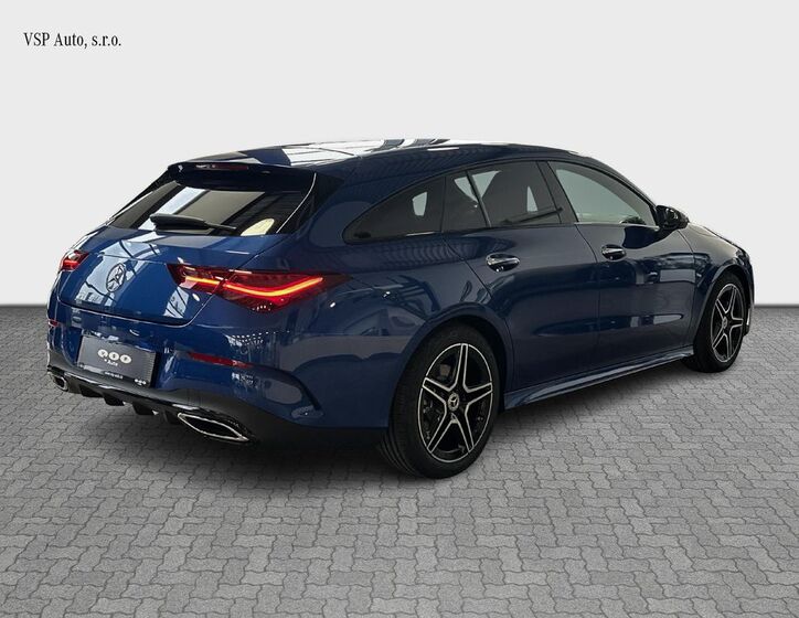 Mercedes-Benz CLA 5
