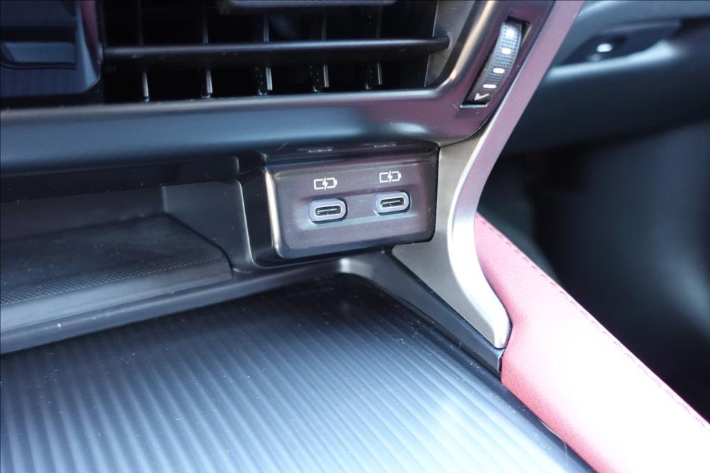 Lexus RX 500h
