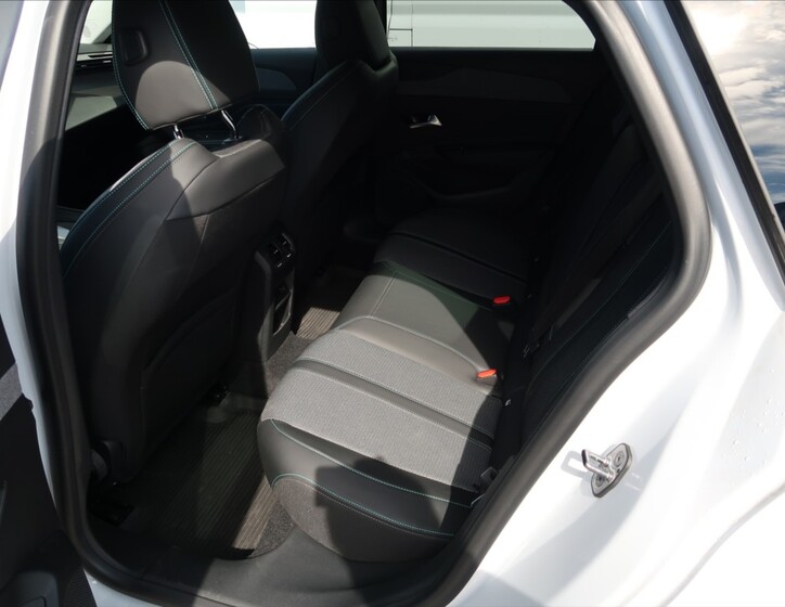 Peugeot 308 9