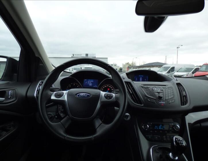 Ford Kuga 11