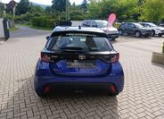 Toyota Yaris 5