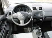 Suzuki SX4 12