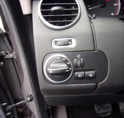 Land Rover Discovery 23