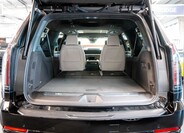 Cadillac Escalade 8