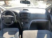 Hyundai H 1 8
