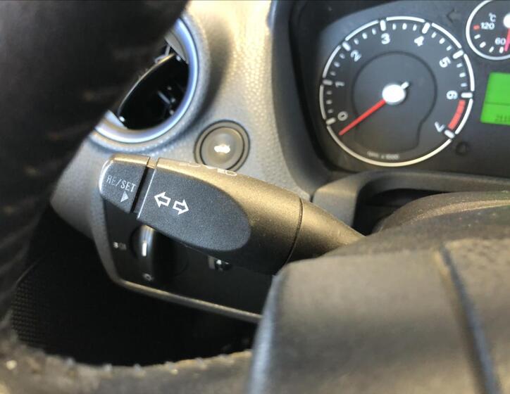 Ford Fiesta 16
