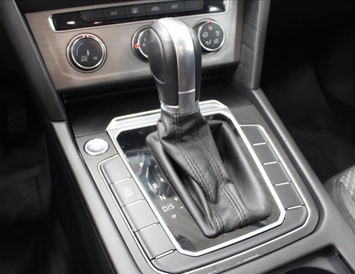 Volkswagen Passat 26