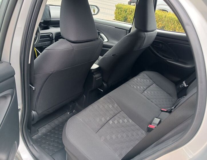Toyota Yaris 11