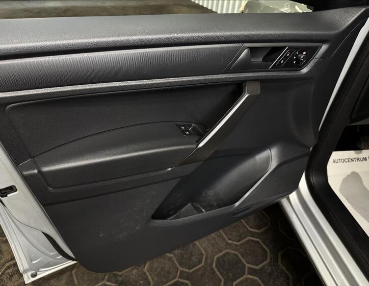 Volkswagen Caddy 14