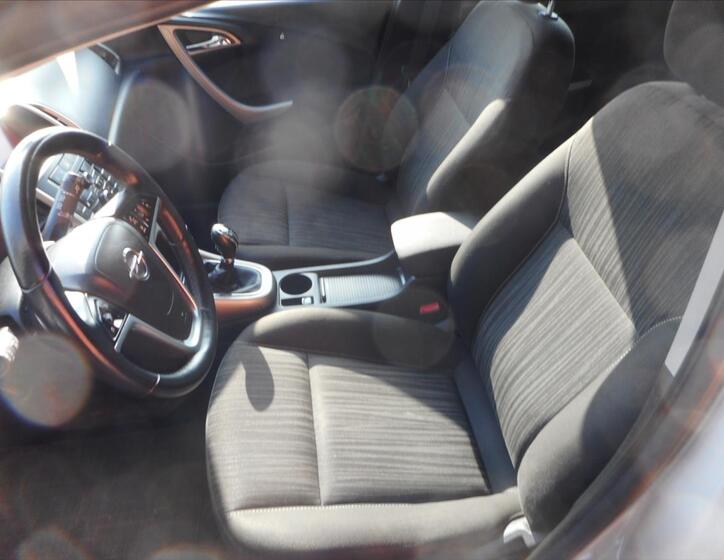 Opel Astra 17
