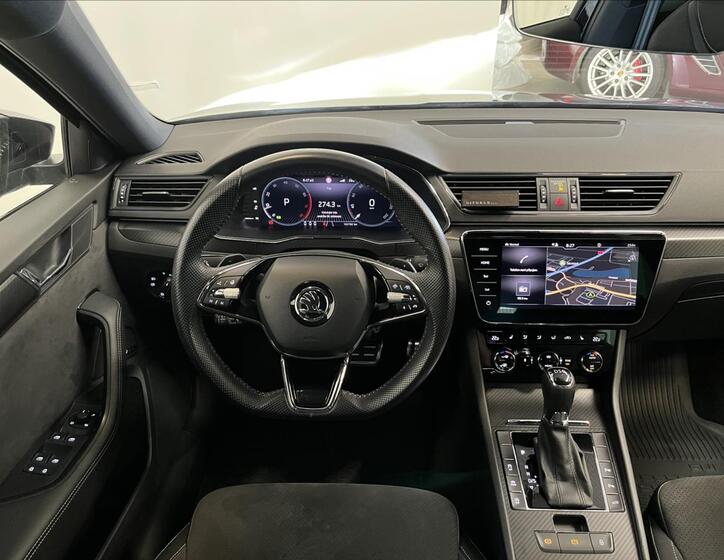 Škoda Superb 5
