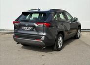 Toyota RAV4 6