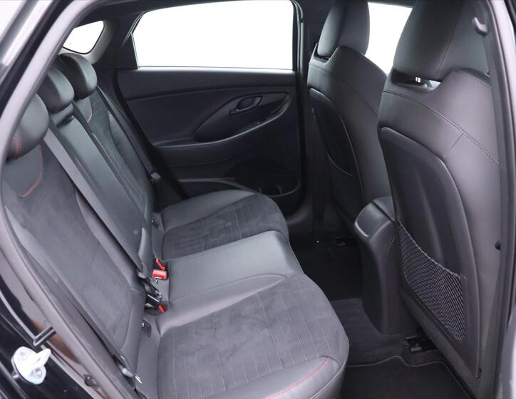 Hyundai i30 15