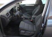 Volkswagen Golf 9