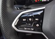 Volkswagen Golf 26