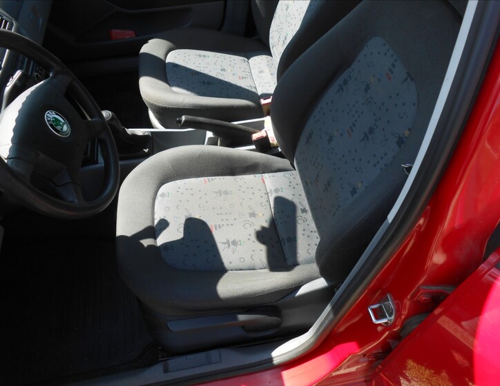 Škoda Fabia 13