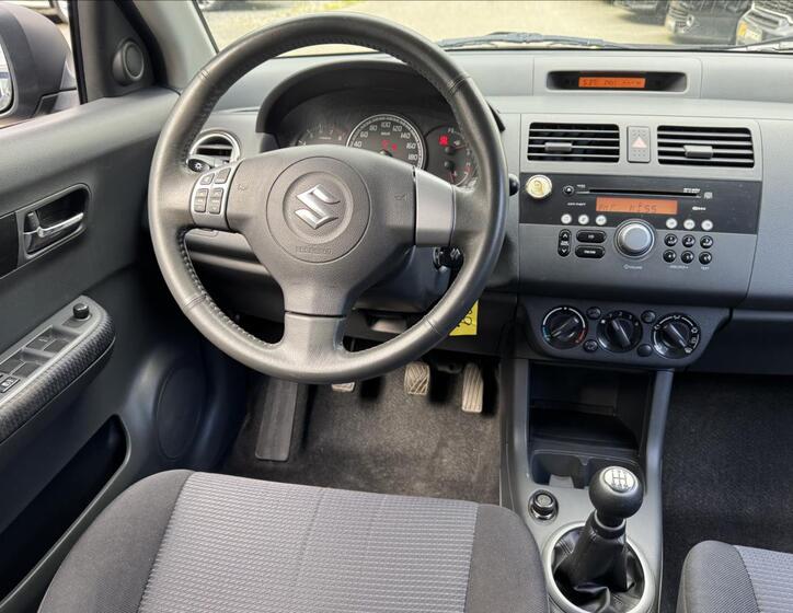 Suzuki Swift 34
