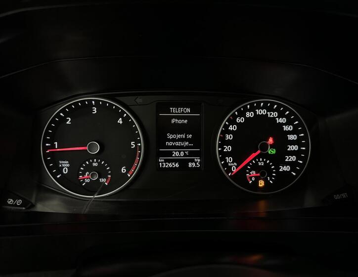 Volkswagen Transporter 19