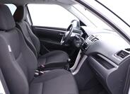Suzuki Swift 13