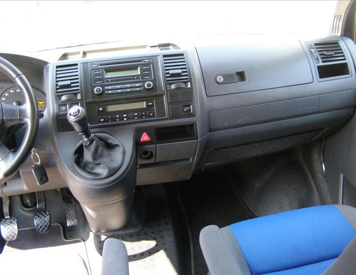 Volkswagen Caravelle 20