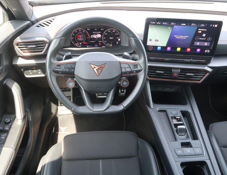Cupra Formentor 5