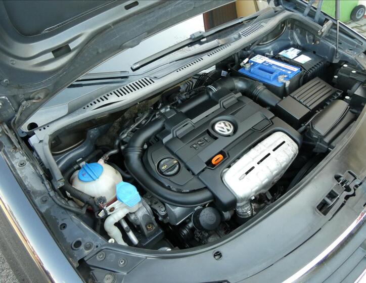 Volkswagen Touran 25