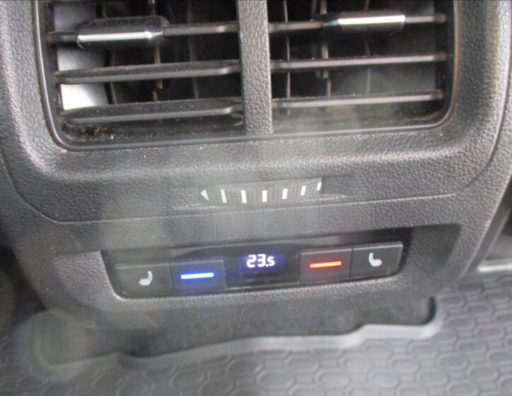 Volkswagen Touran 21