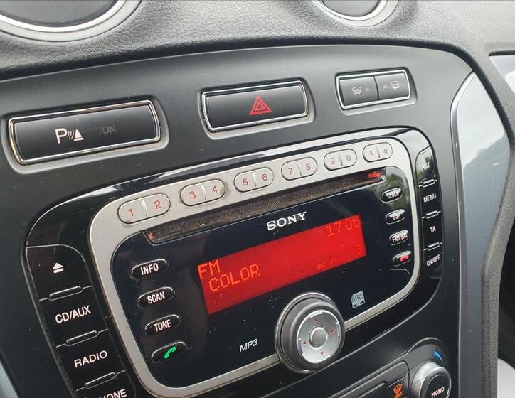 Ford Mondeo 25
