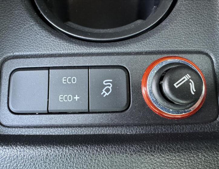 Volkswagen e-up! 38