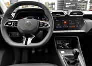 MG ZS 7