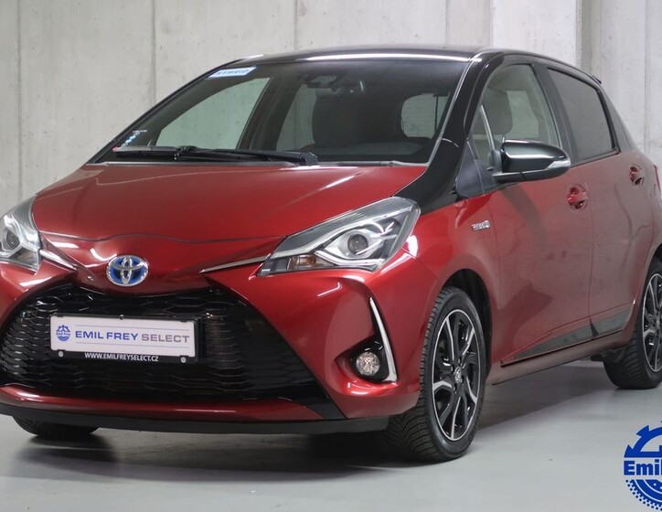 Toyota Yaris 1