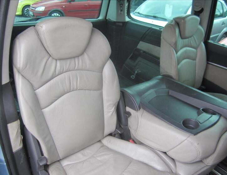 Peugeot 807 22