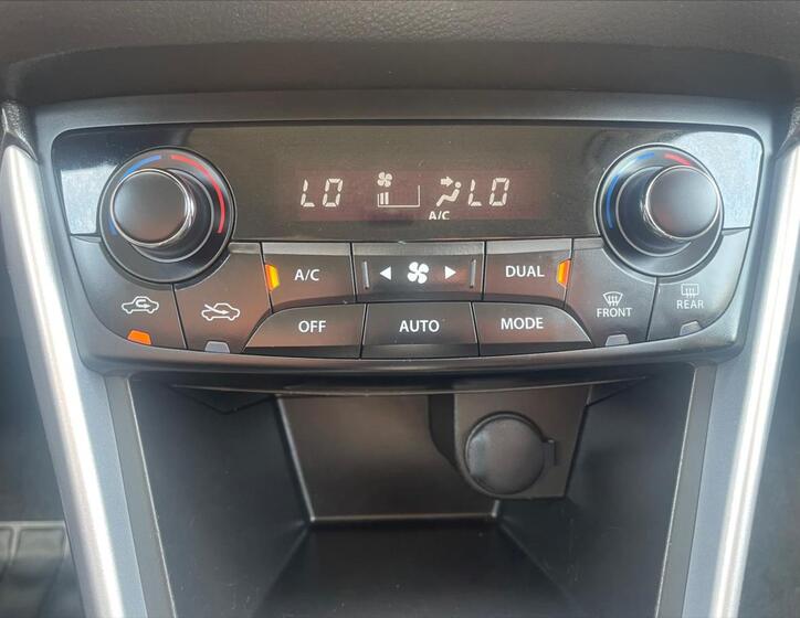 Suzuki SX4 S-Cross 14